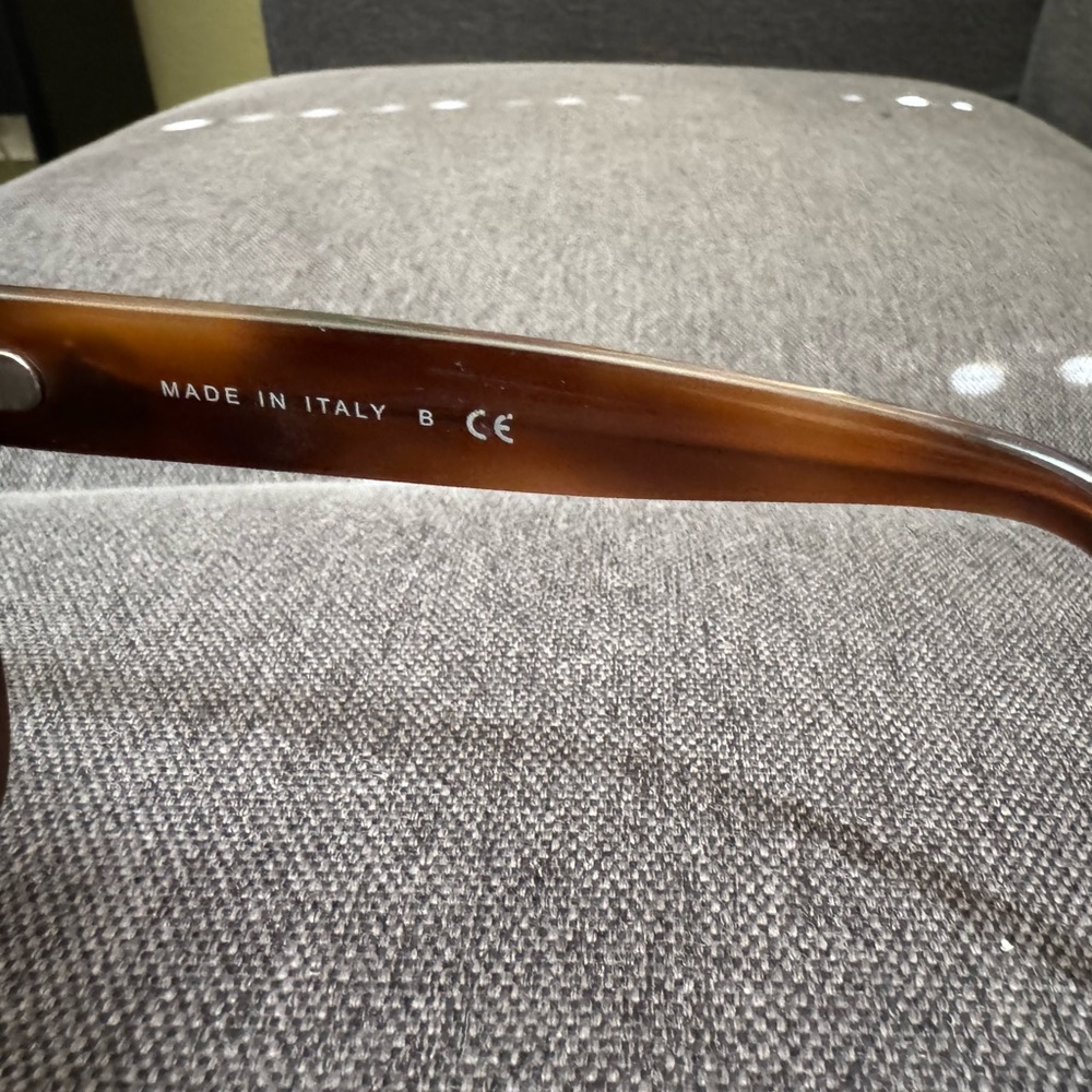 💋SOLD💋Chanel Brown Sunglasses - Picture 3 of 8
